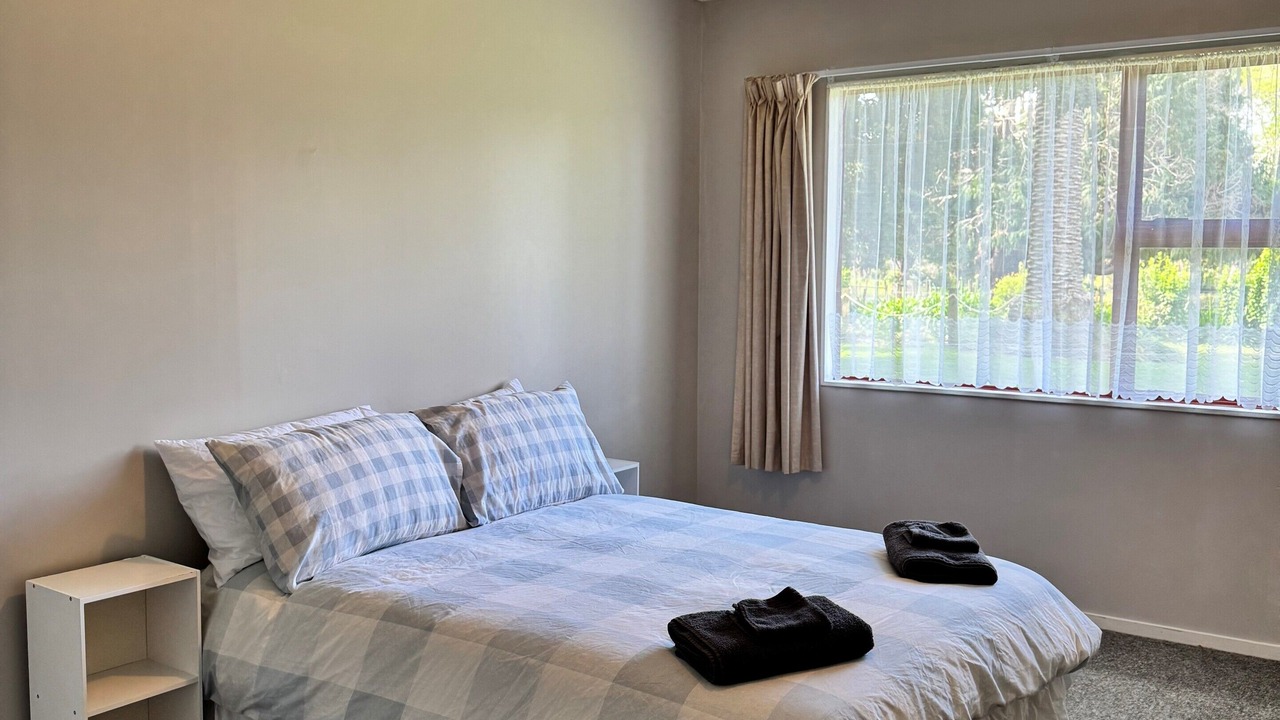 Photo of Bedroom in Kennedy Bay