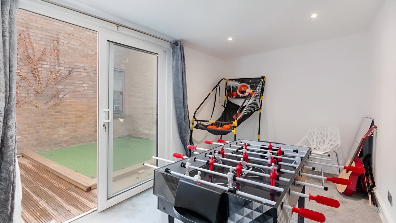 Photo of Bedroom in Woodside