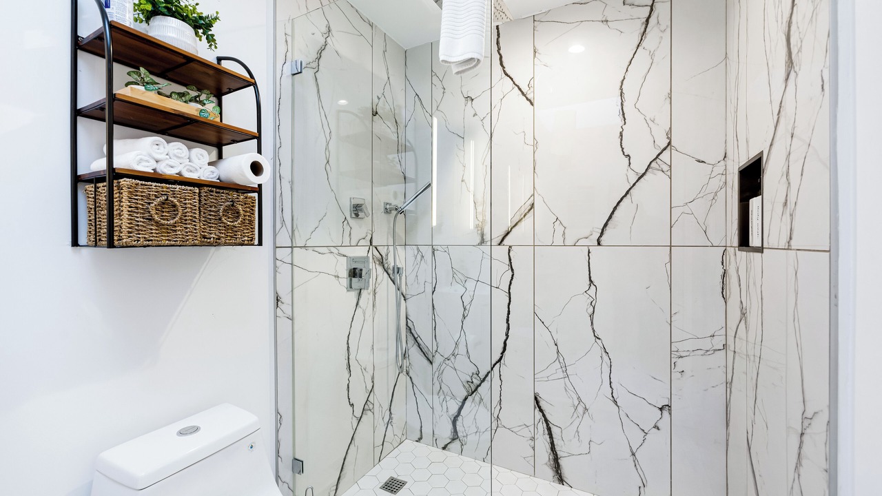 Photo of Bathroom in Woodland Hills