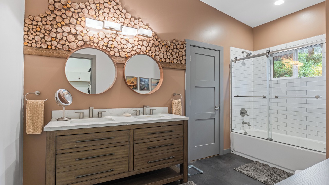 Photo of Bathroom in Arch Cape