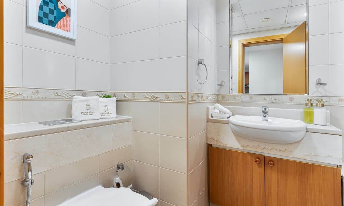 Photo of Bathroom in Jumeirah Lake Towers