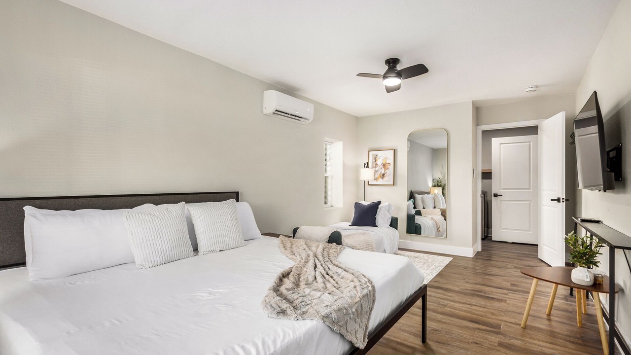 Photo of Bedroom in Cox Heights