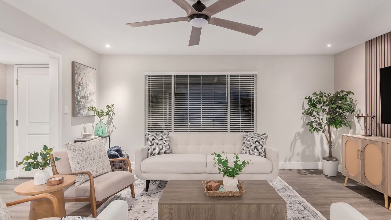 Photo of Livingroom in Cox Heights