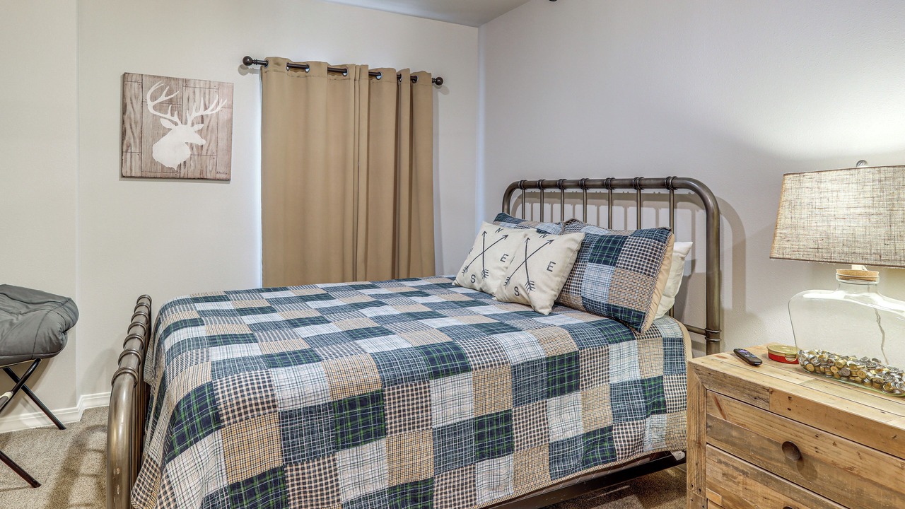 Photo of Bedroom in Caulfield