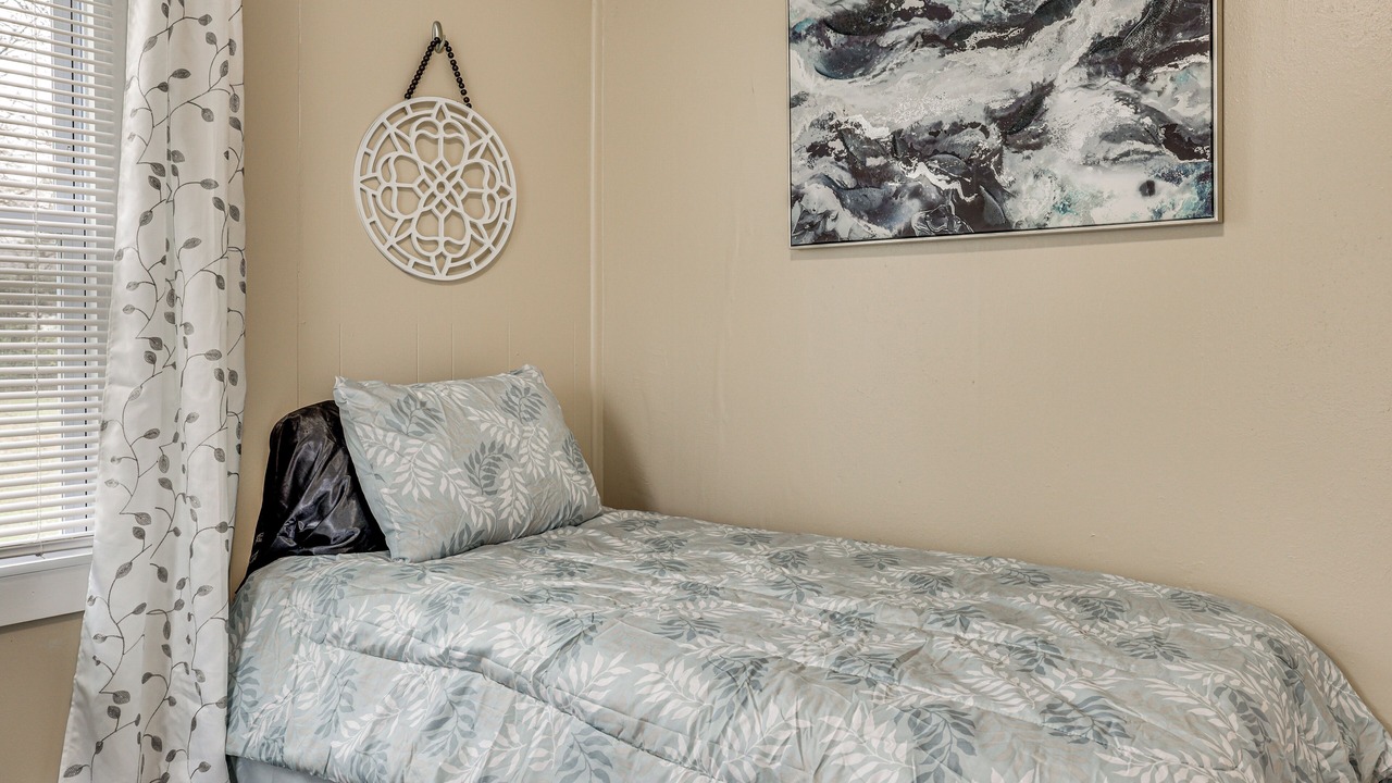Photo of Bedroom in East Ridge