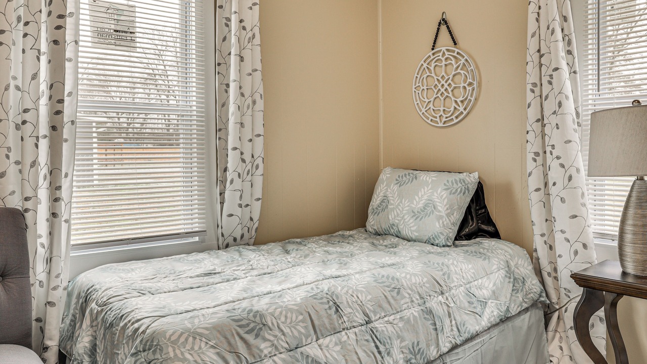 Photo of Bedroom in East Ridge