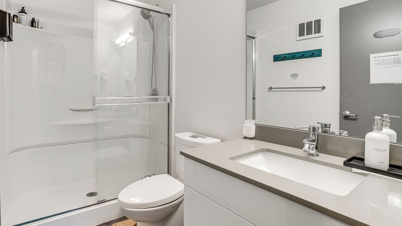 Photo of Bathroom in Squire Park