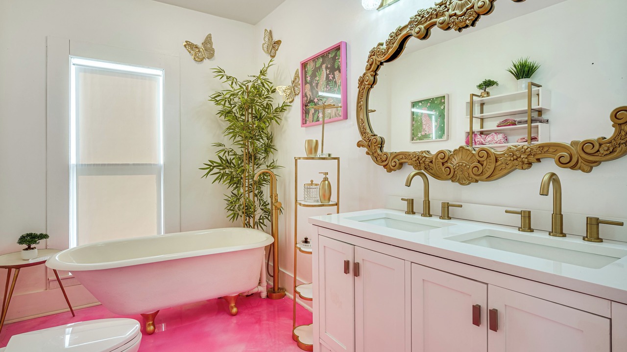 Photo of Bathroom in Jennings