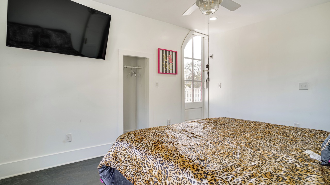 Photo of Bedroom in Jennings