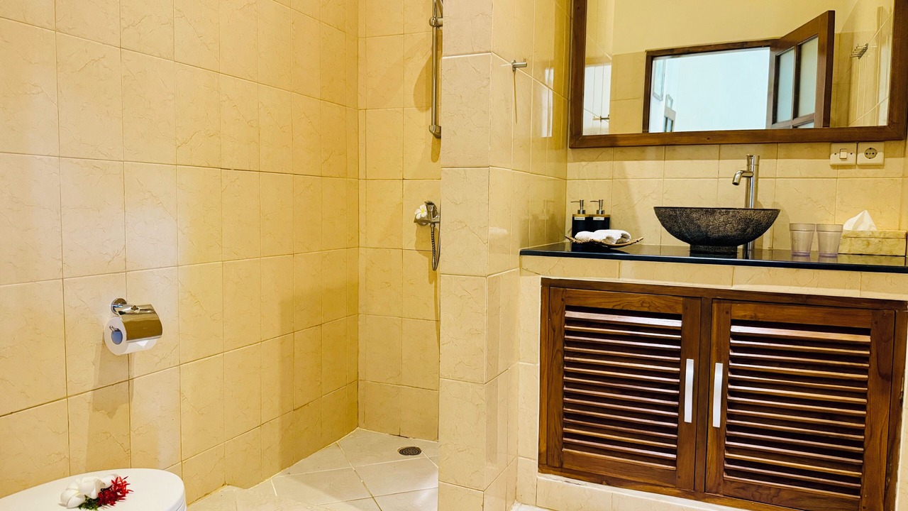 Photo of Bathroom in Lokapaksa