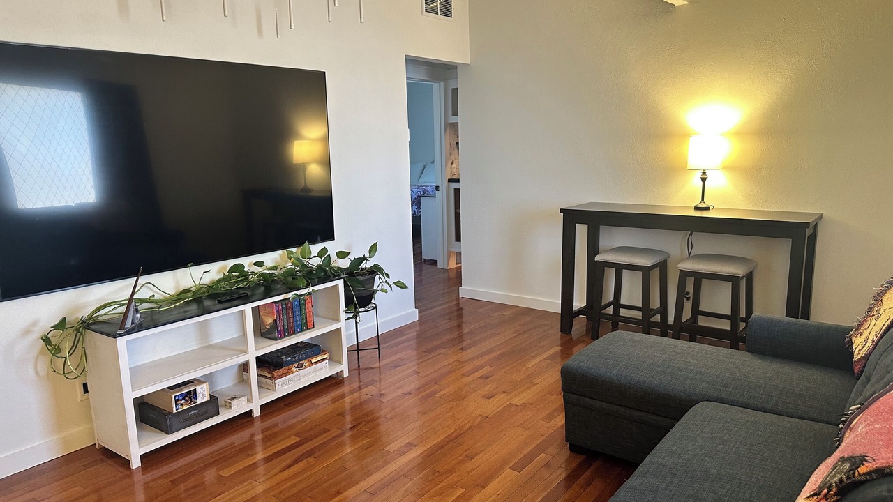 Photo of Livingroom in Uptown