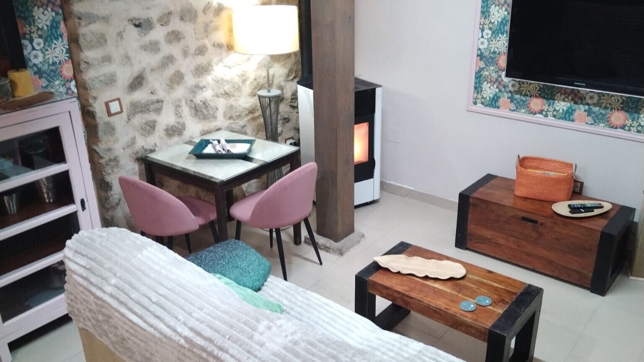 Photo of Livingroom in Gilgarcia
