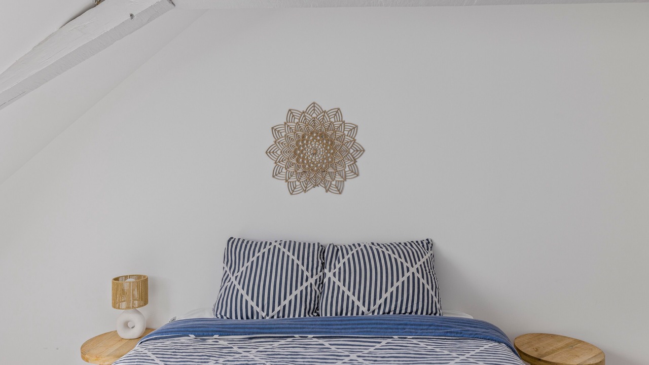 Photo of Bedroom in Brain-sur-Allonnes
