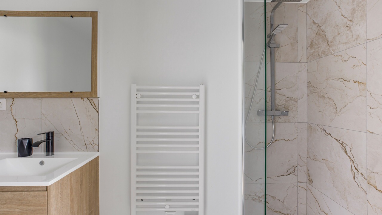 Photo of Bathroom in Brain-sur-Allonnes