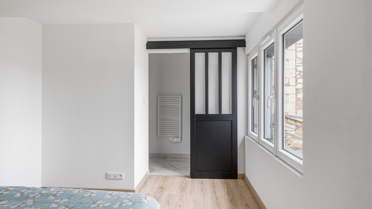 Photo of Bedroom in Brain-sur-Allonnes