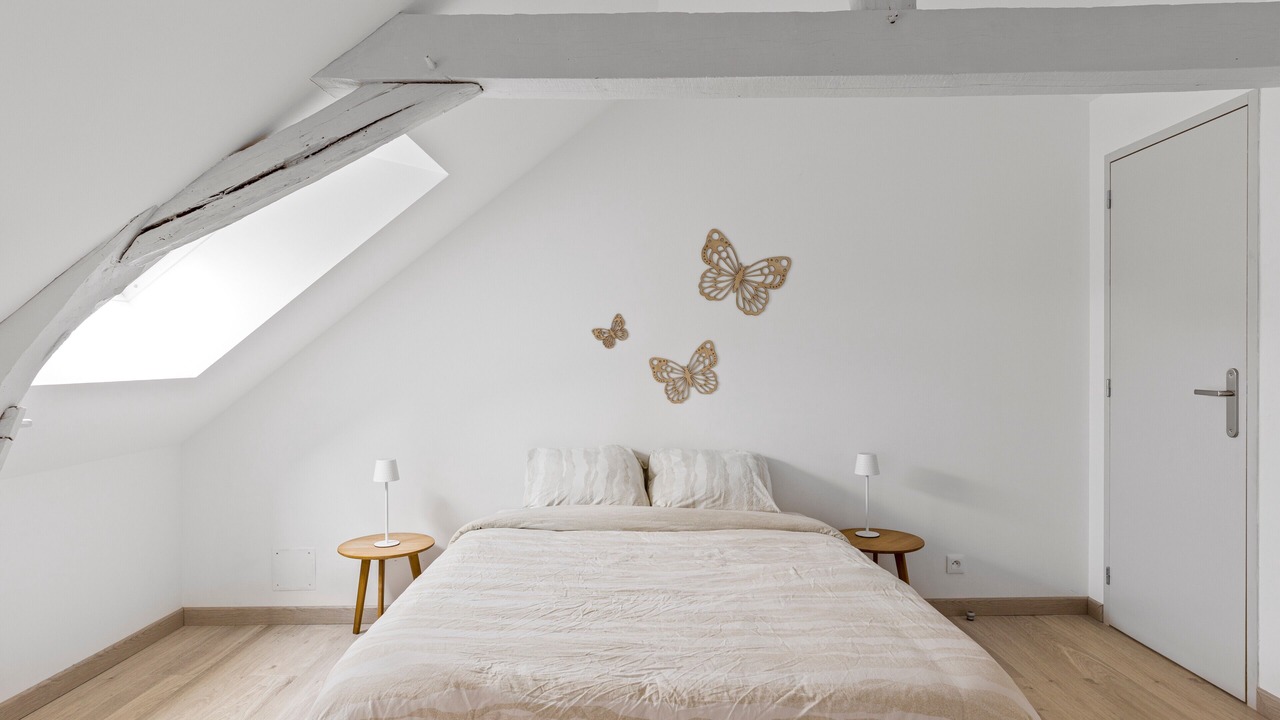 Photo of Bedroom in Brain-sur-Allonnes