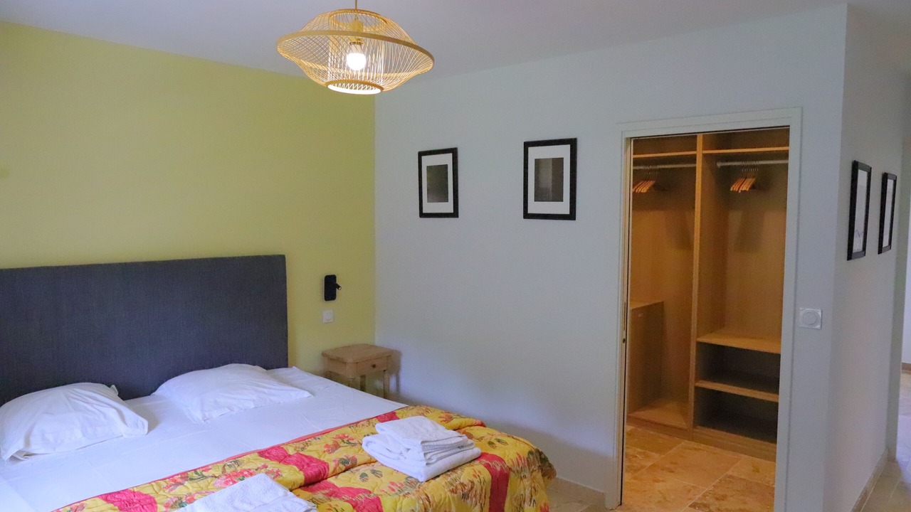 Photo of Bedroom in Prat-de-Cest