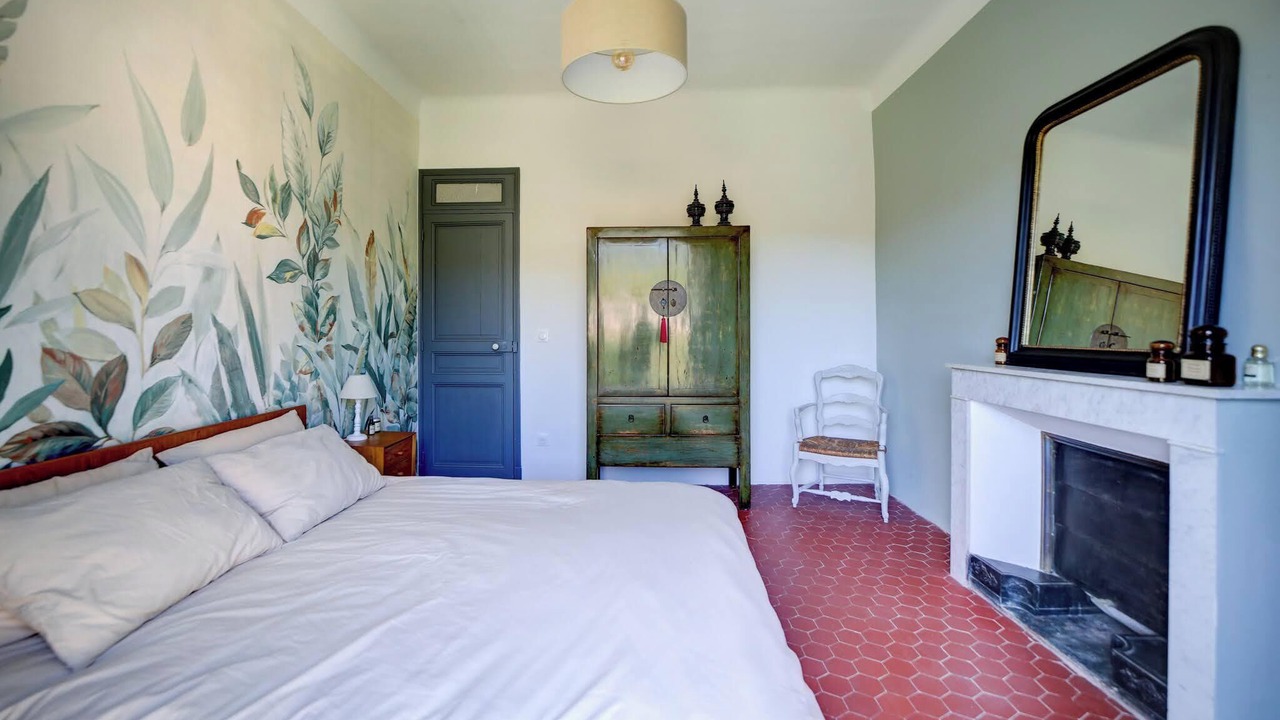 Photo of Bedroom in Estoublon