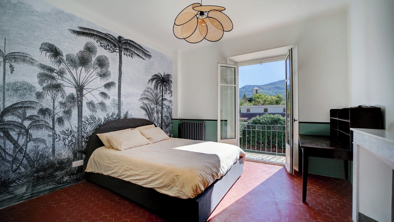 Photo of Bedroom in Estoublon