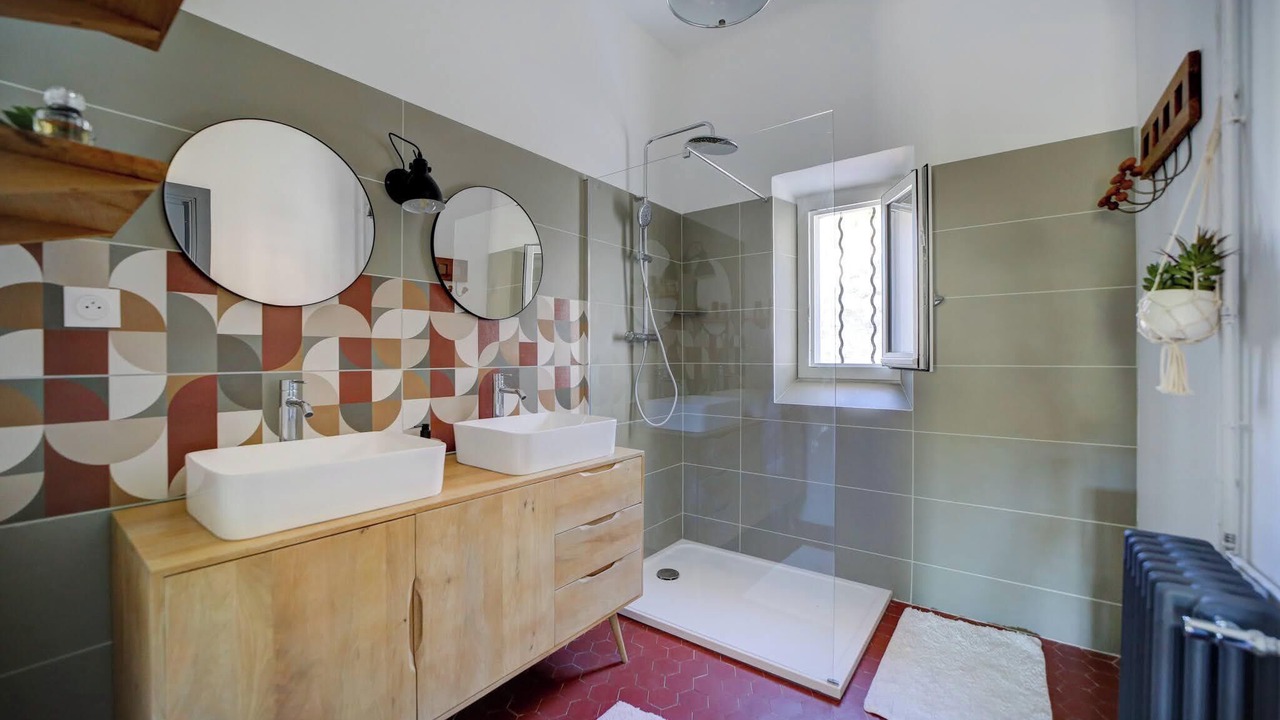 Photo of Bathroom in Estoublon