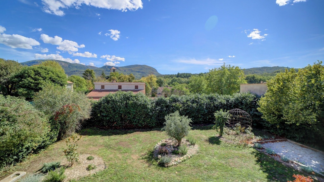Photo of Outdoor in Estoublon
