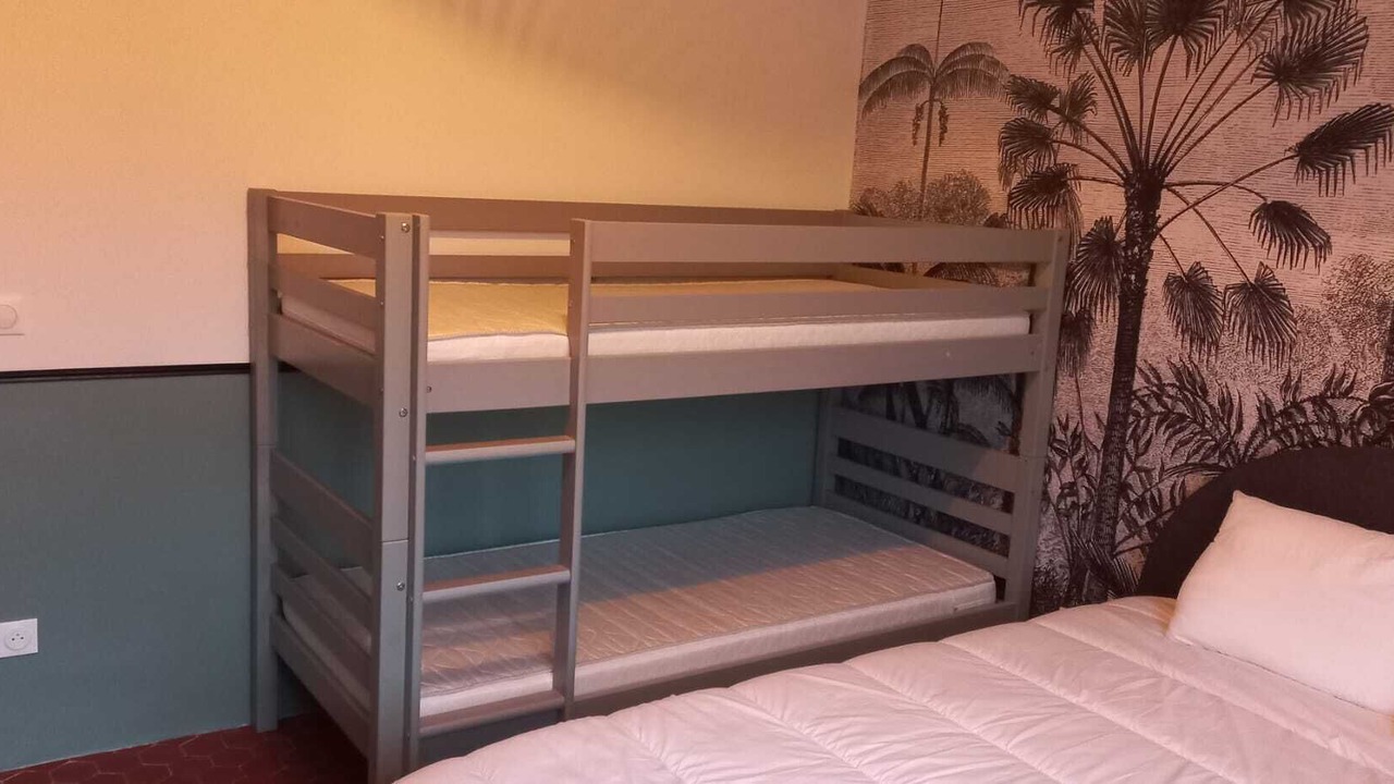 Photo of Bedroom in Estoublon