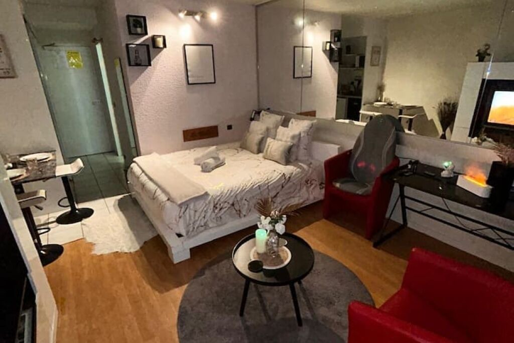 Photo of Bedroom in Carquefou