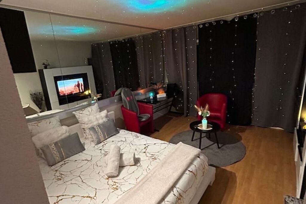 Photo of Bedroom in Carquefou