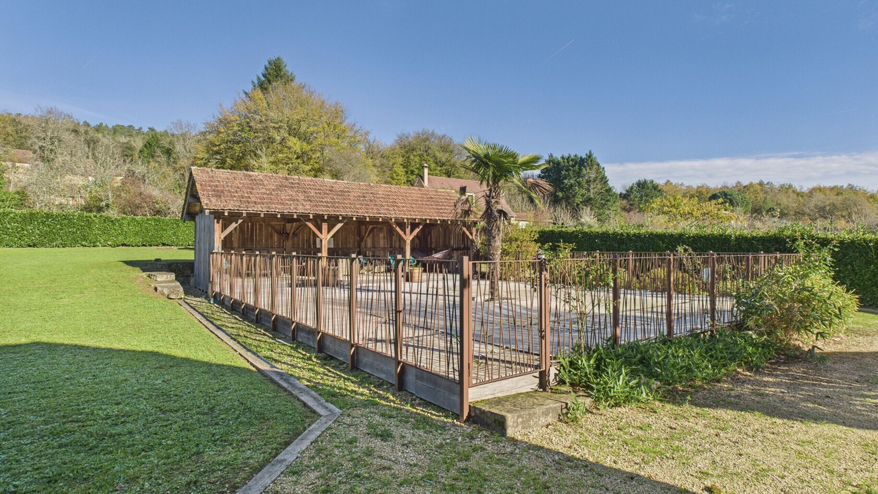 Photo of Outdoor in Les Eyzies