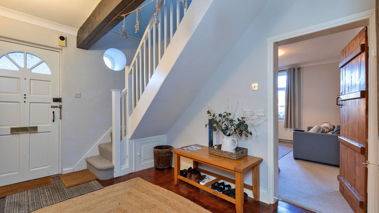 Photo of Others in Kerridge