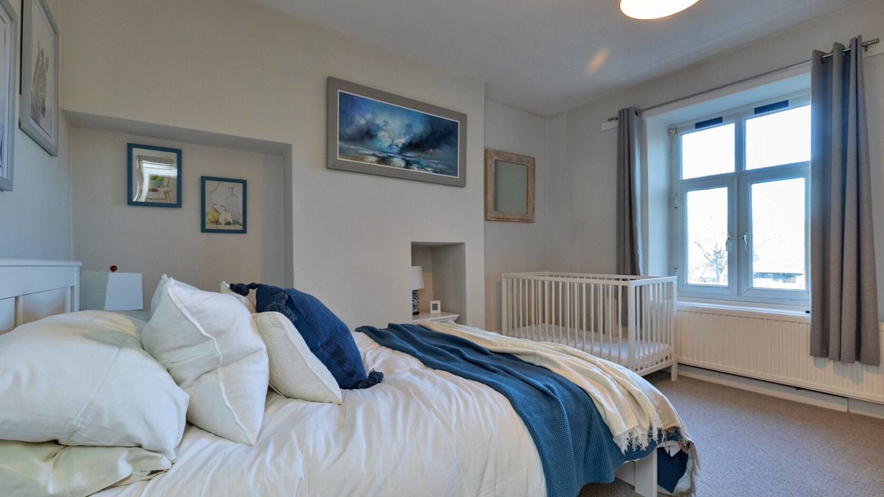 Photo of Bedroom in Kerridge