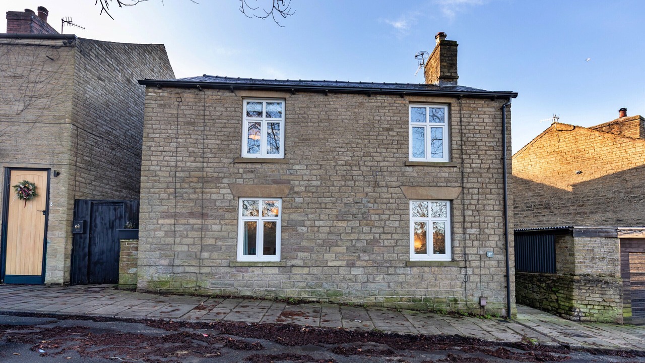 Photo of Outdoor in Kerridge