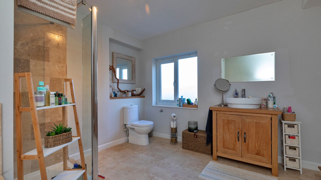 Photo of Bathroom in Kerridge