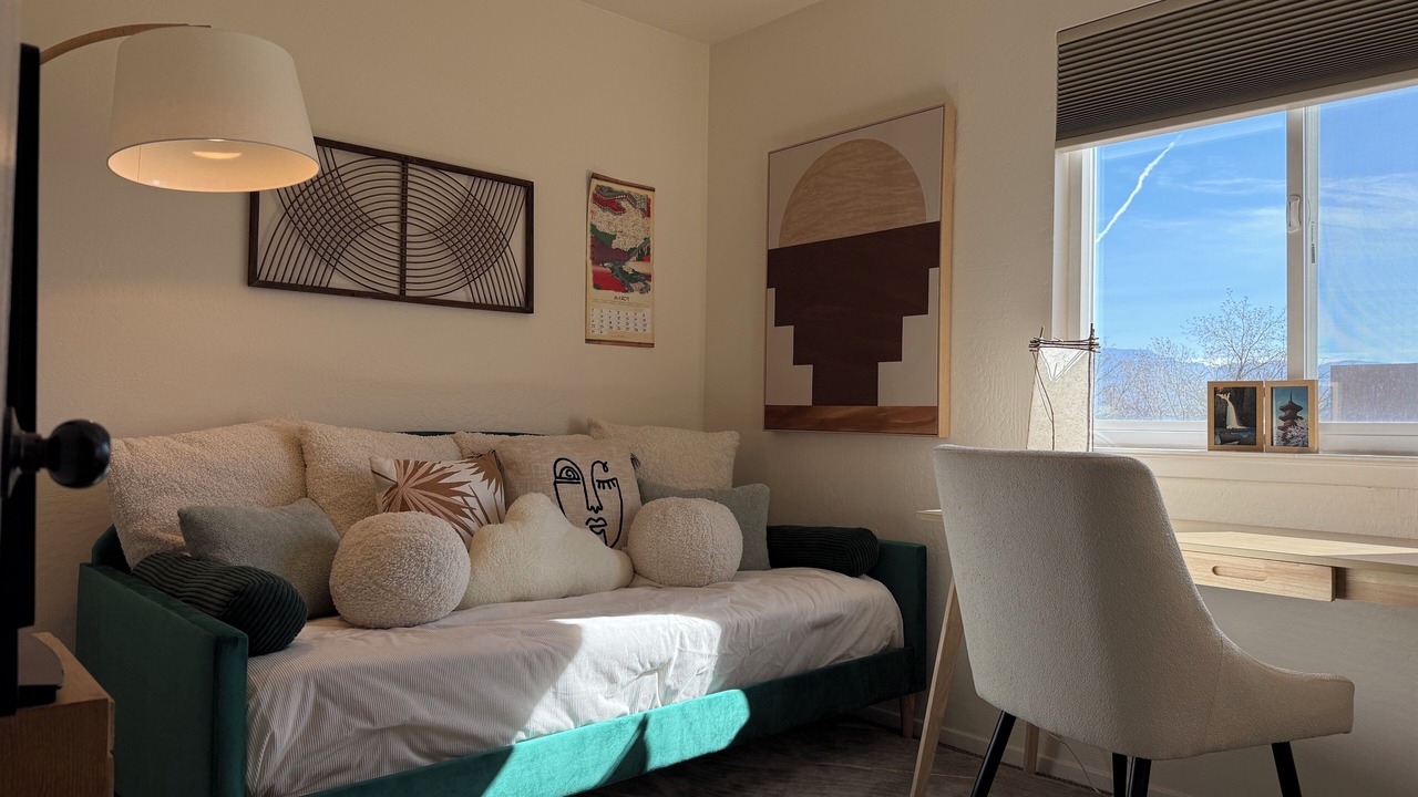 Photo of Bedroom in Albuquerque