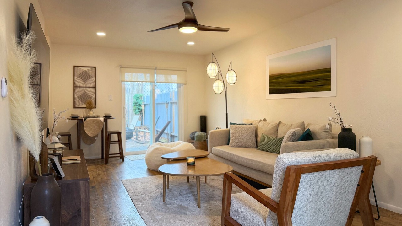 Photo of Livingroom in Albuquerque