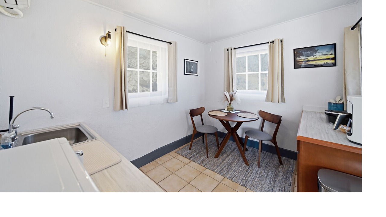 Photo of Kitchen in Truth or Consequences