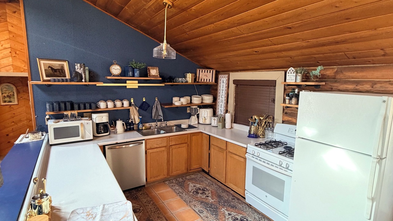 Photo of Kitchen in Glendo