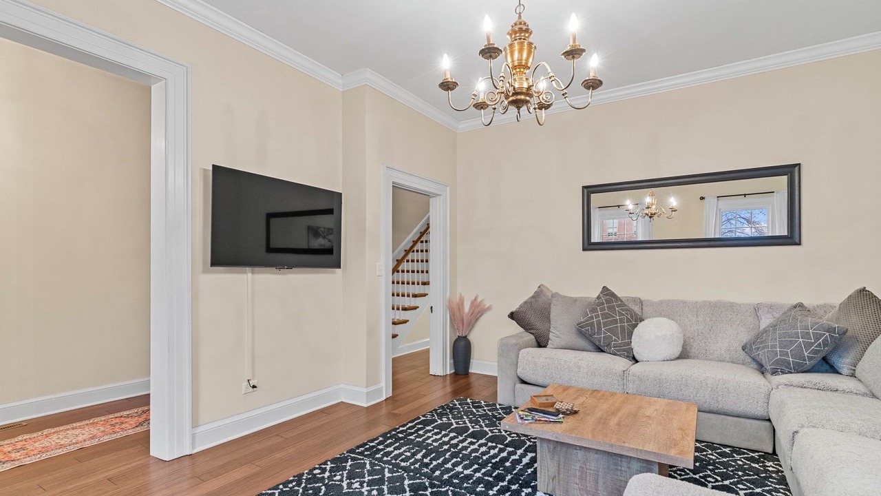 Photo of Livingroom in Madison