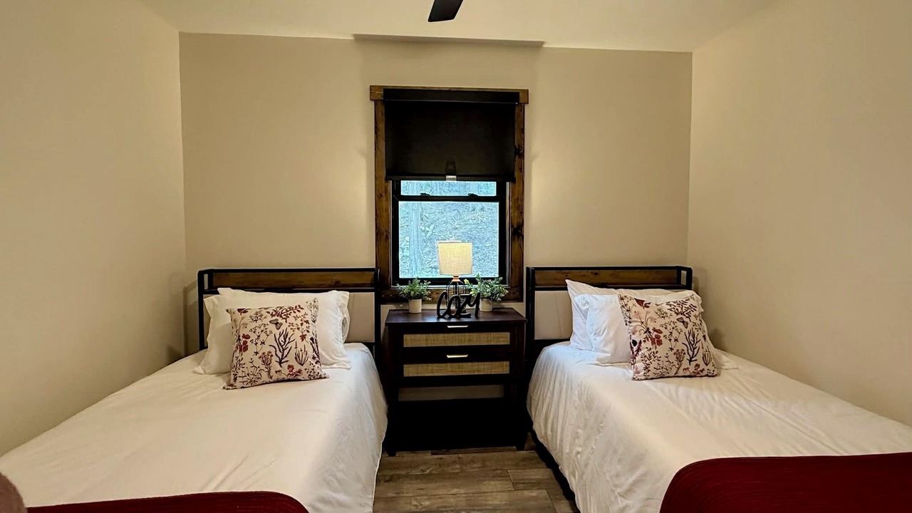Photo of Bedroom in Aurora