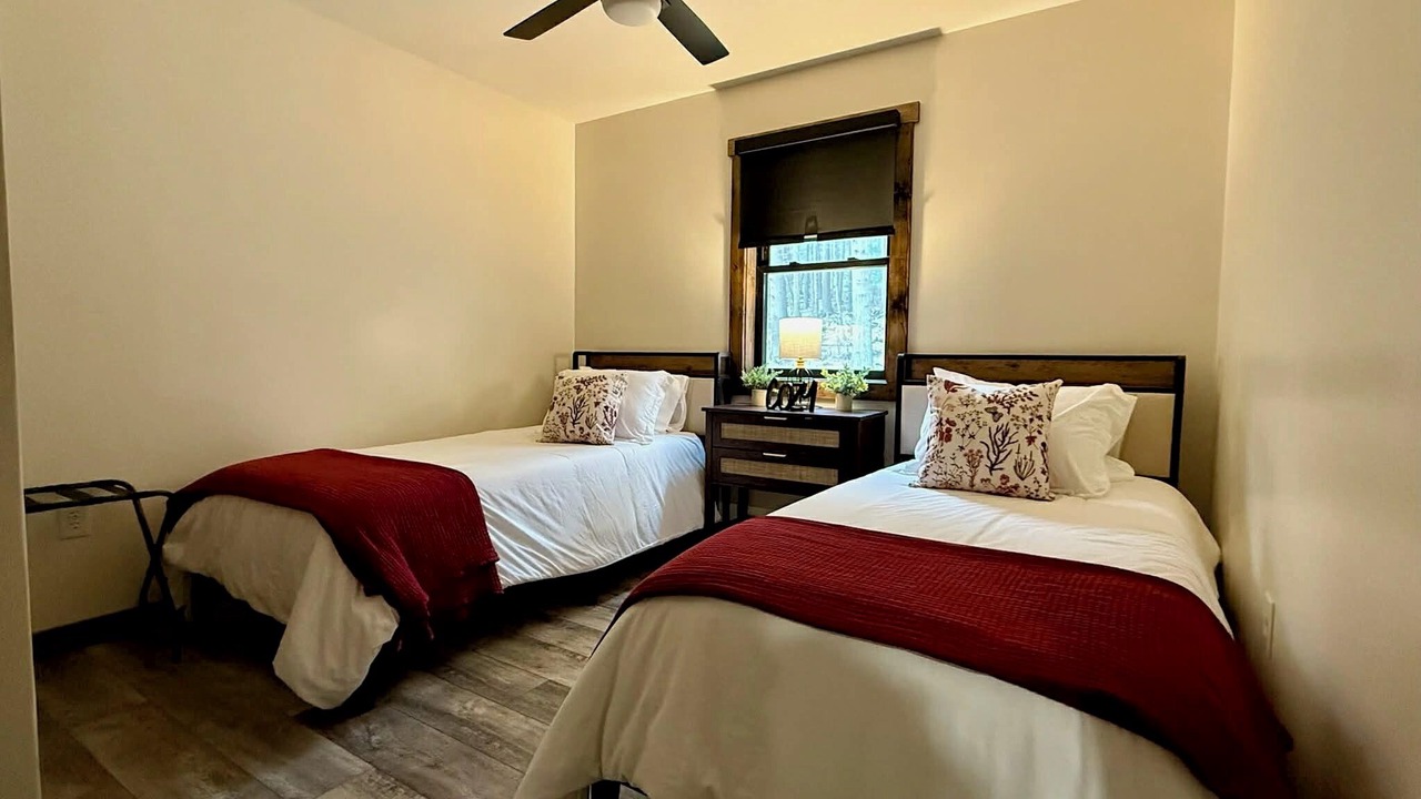 Photo of Bedroom in Aurora