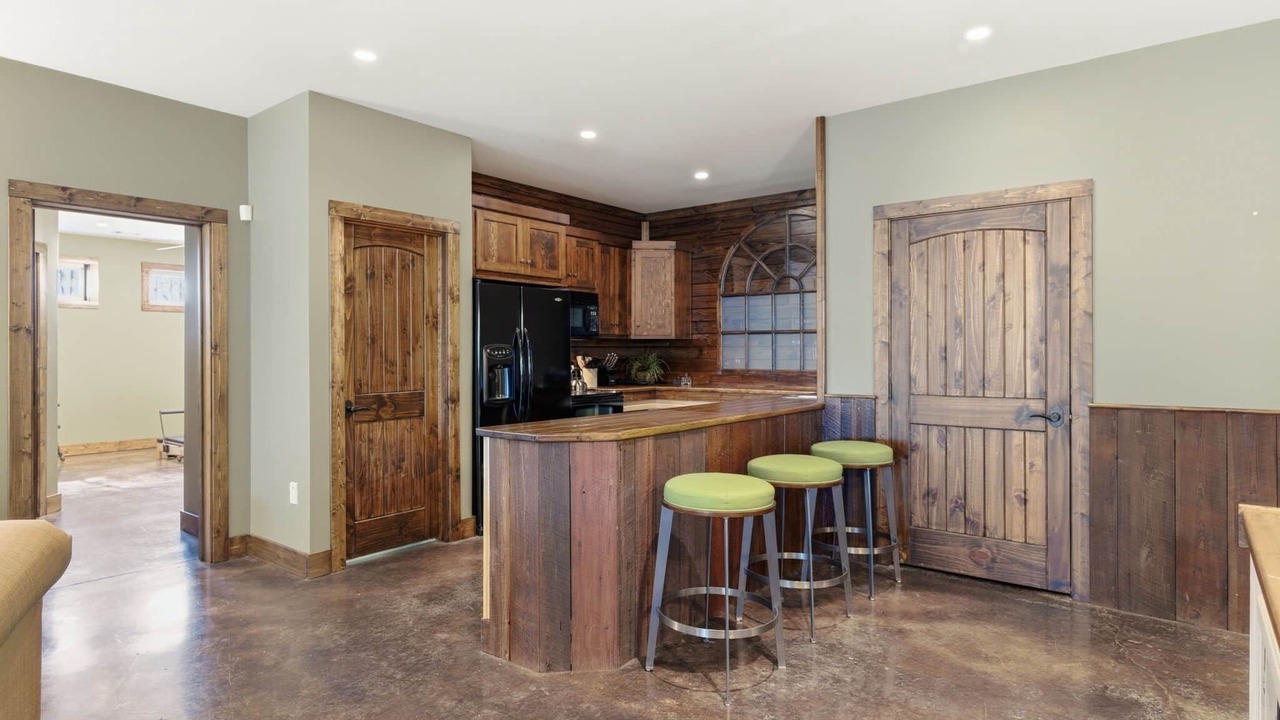 Photo of Others in Dawsonville