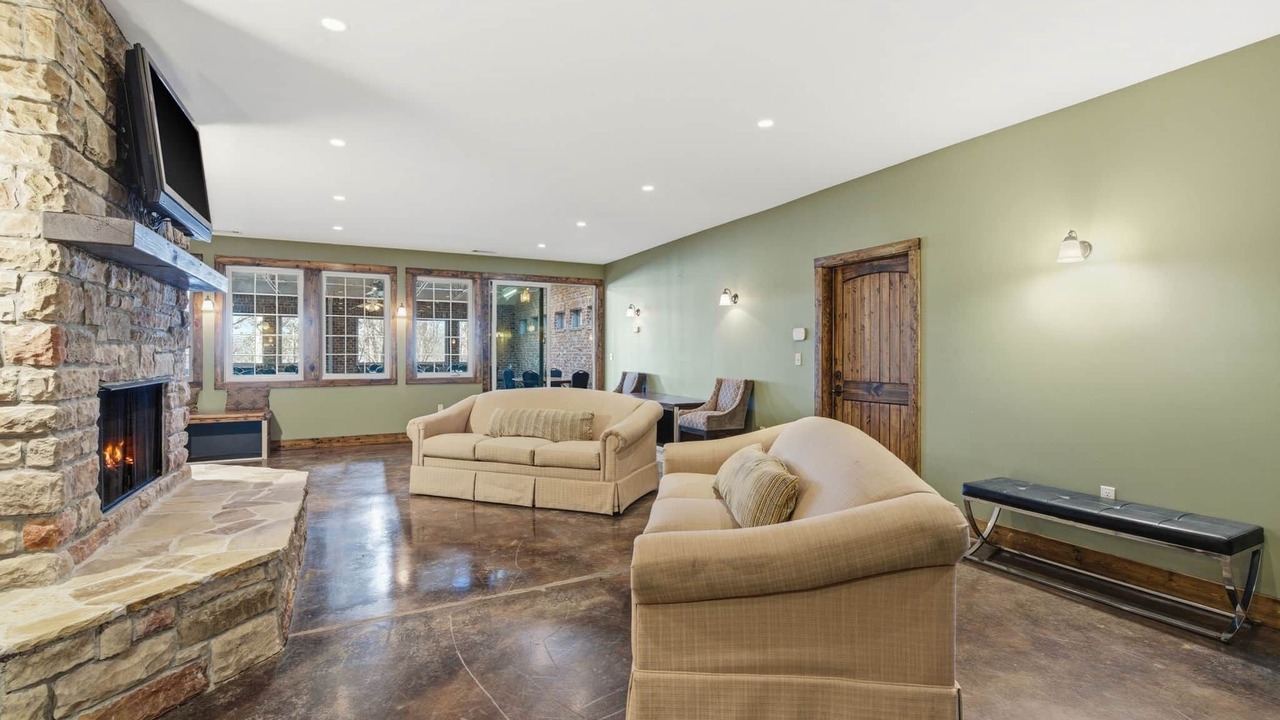 Photo of Bedroom in Dawsonville