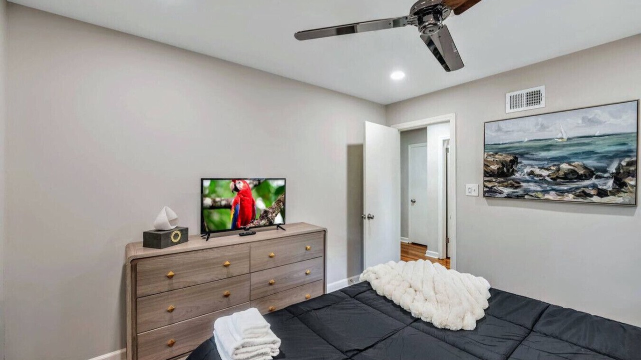 Photo of Bedroom in Forest Park