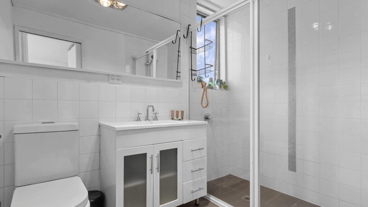 Photo of Bathroom in Maribyrnong