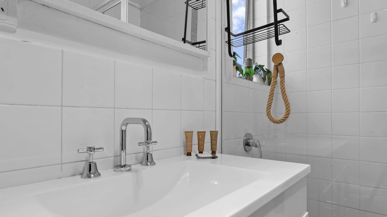 Photo of Bathroom in Maribyrnong