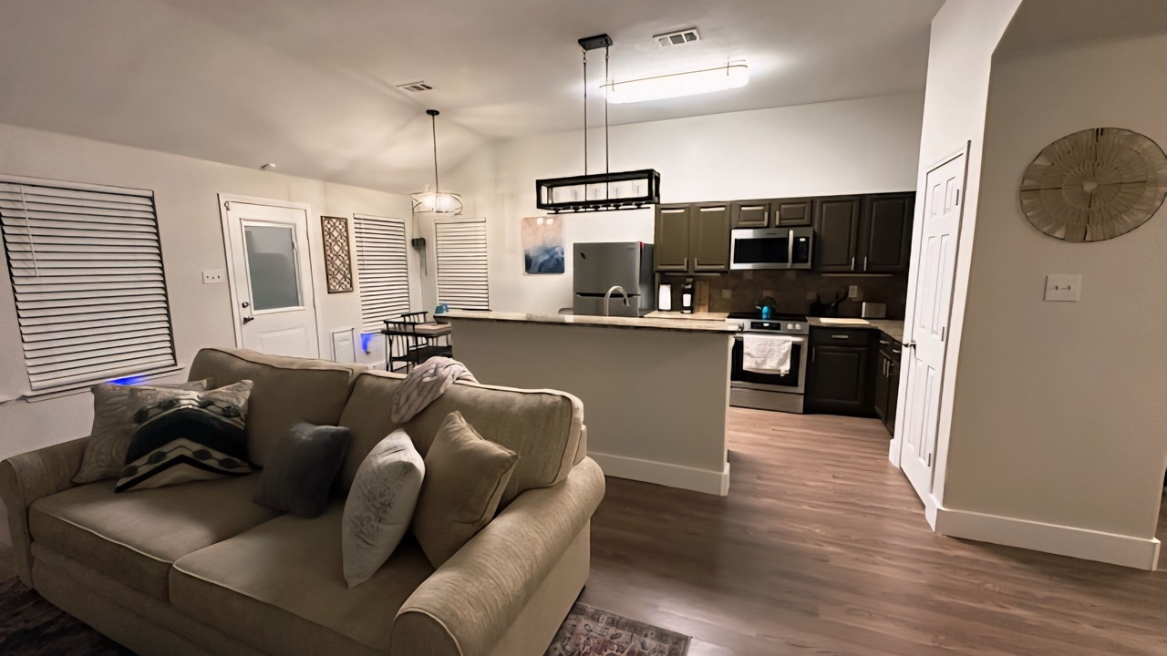 Photo of Livingroom in Princeton