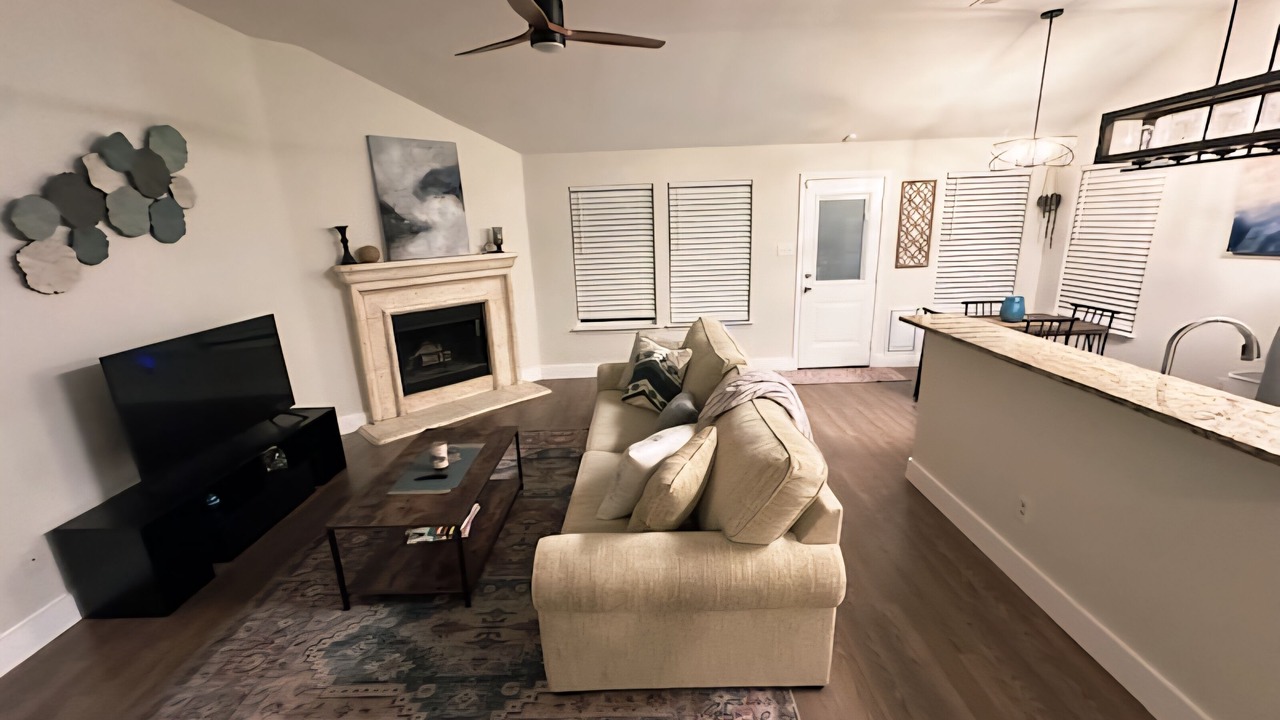 Photo of Livingroom in Princeton