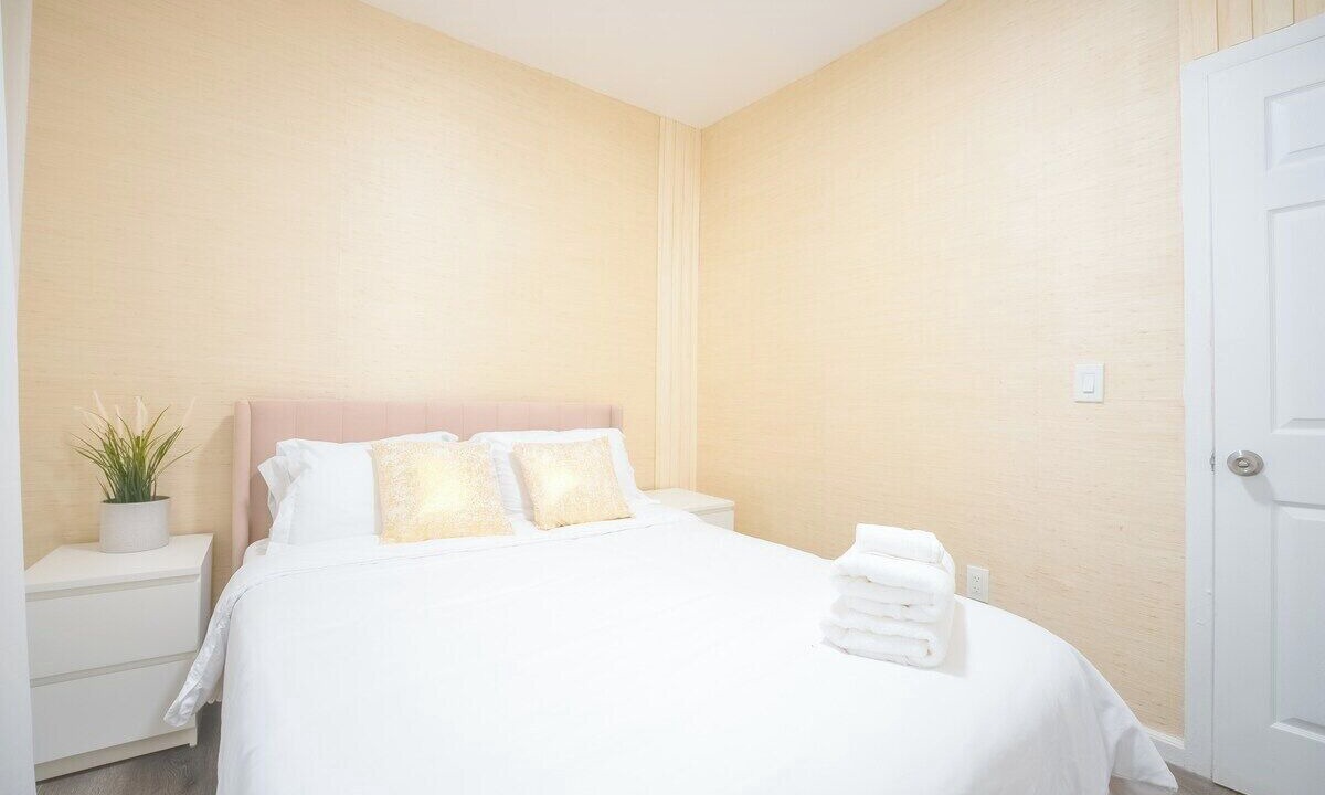 Photo of Bedroom in Southeast Yonkers