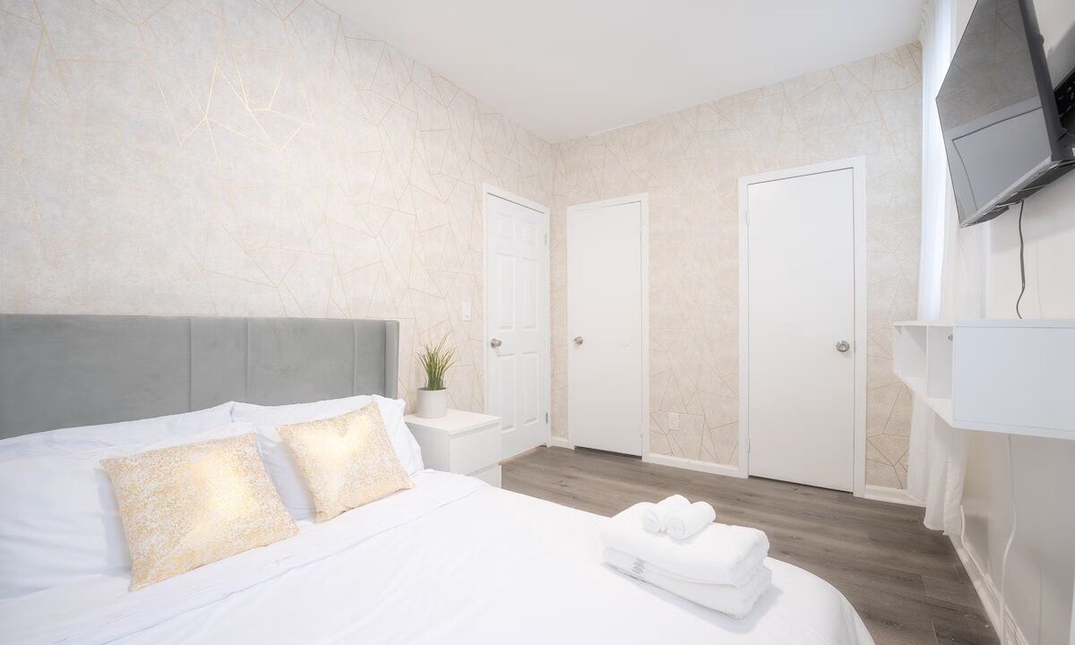 Photo of Bedroom in Southeast Yonkers