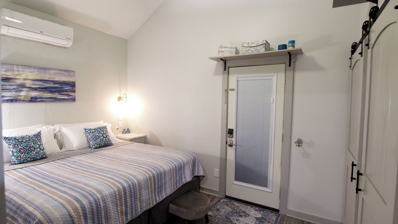 Photo of Bedroom in Willis
